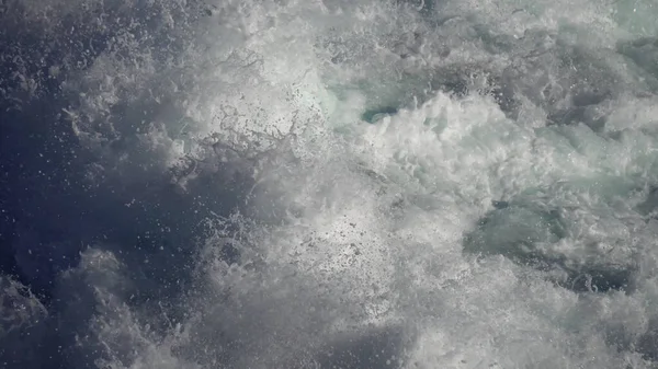 Incroyable Mer Méditerranée Bleue Sillage Bateau Croisière Naviguant Travers Océan — Photo