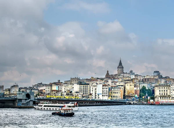 Galata Híd Egy Régi Toronnyal Golden Horn Beyoglu Kerület Isztambul — Stock Fotó