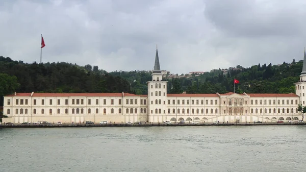 Het Kuleli Militaire Hogeschool Gebouw Oorspronkelijk Kuleli Cavalerie Barakken Istanbul — Stockfoto