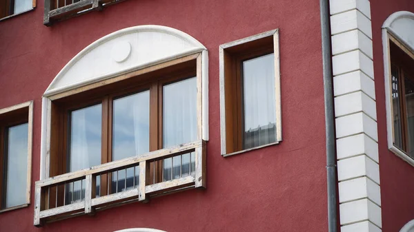 Detalj Moderna Berg Bostadslägenhet Byggnad Exteriör — Stockfoto