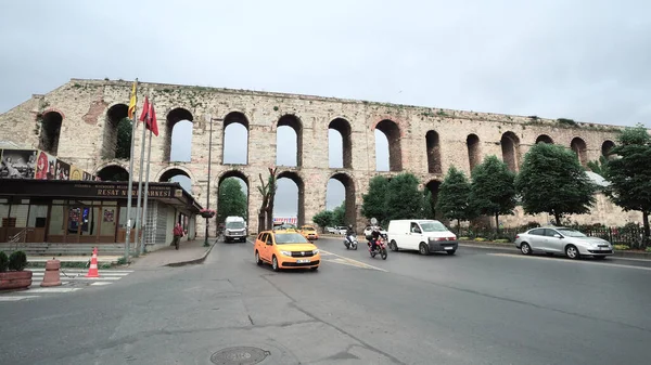 Ataturk Boulevard Het Oude Romeinse Aquaduct Van Valens Het Werd — Stockfoto