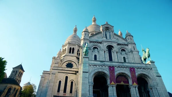 Ulkona Julkisivu Basilica Sacre Coeur Montmartre Pariisi Ranska Elokuvamainen Vakaa — kuvapankkivalokuva