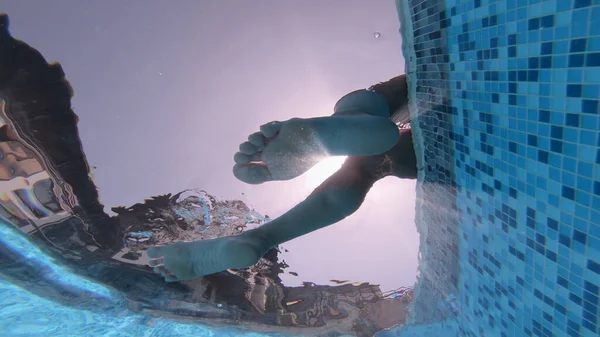 Underwater View Woman Legs Swinging Pool — Stock Photo, Image