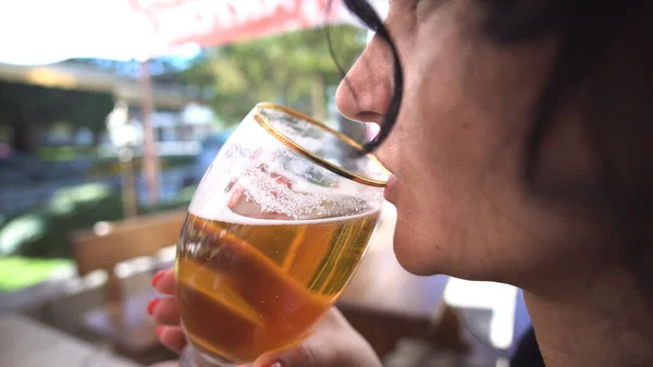 Hispanic Woman Drinking Beer Bar Sitting Outdoors Balcony — Stock Photo, Image