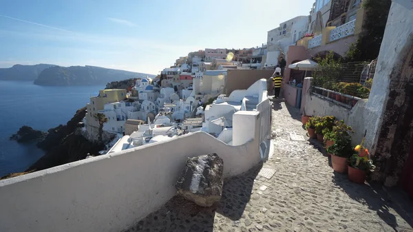 Hermosa Ciudad Oia Isla Santorini Grecia Arquitectura Blanca Tradicional Iglesias —  Fotos de Stock