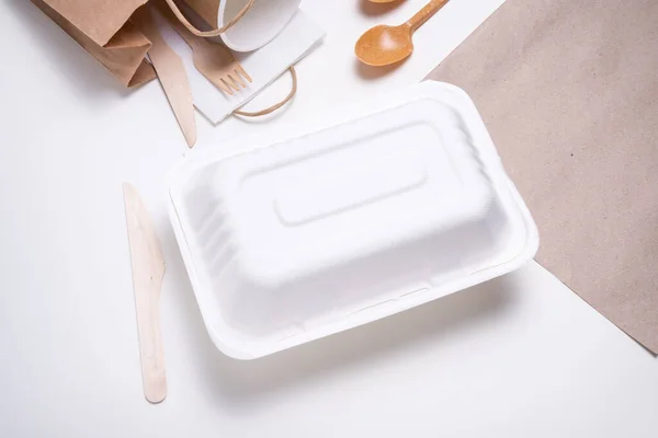 Set Disposable Table Ware Eco Friendly — Stock Photo, Image