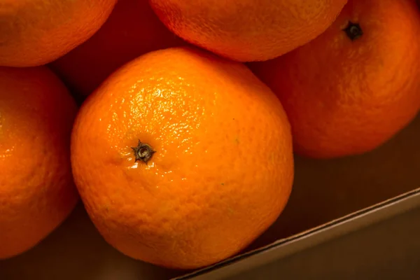 Крупним Планом Багато Апельсинових Свіжих Натуральних Мандаринів — стокове фото