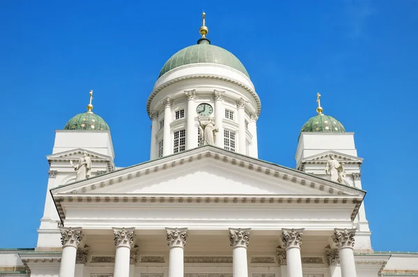 Gevel van Helsinki Cathedral, Finland. — Stockfoto