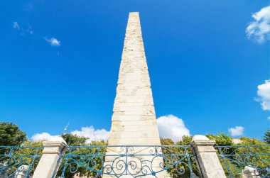 duvarlı Dikilitaş antik Hipodrom, İstanbul, Türkiye.