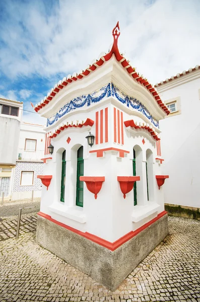 Pittoresco piccolo chiosco a Lagos, Algarve, Portogallo . — Foto Stock