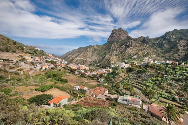 Scenic view of vallehermoso town in la Gomera, Canary island, Spain. — Stock fotografie