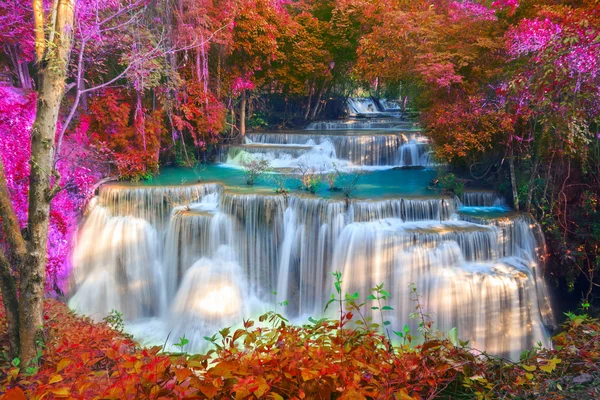 Cascade de Huai Mae Khamin — Photo