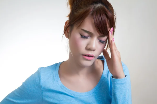 Mujer con dolor de cabeza —  Fotos de Stock