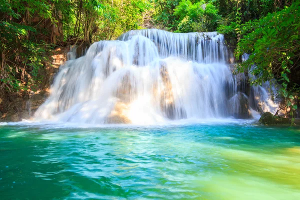 Cascada Huai Mae Khamin Fotos De Stock