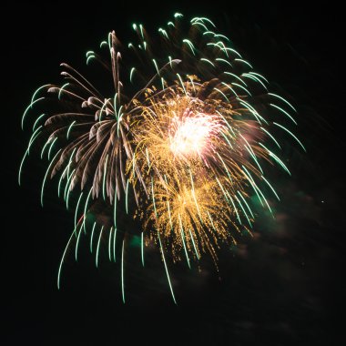 güzel renkli tatil havai fişek