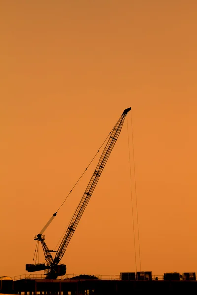 Construcción grúas siluetas — Foto de Stock