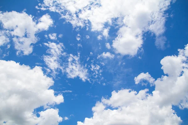 Blue sky with cloud — Stock Photo, Image