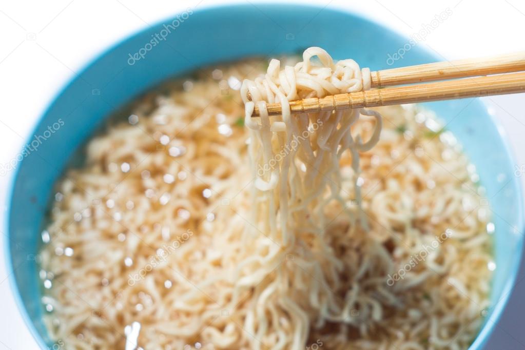 Noodles in the chopsticks