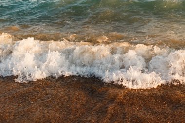 Türkiye 'de denizde güzel dalgalar