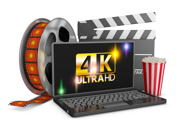 4k Laptop, Popcorn und Filmstreifen — Stockfoto