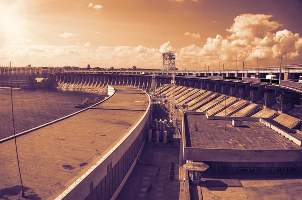 Hydroelectric dam — Stock Photo, Image