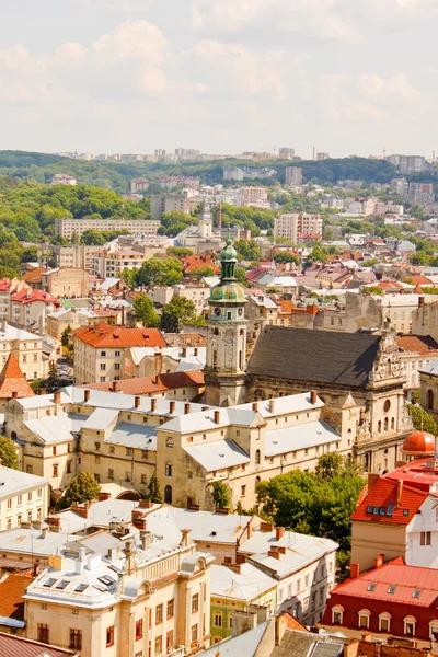 Schöne Aussicht auf Lwiw, Ukraine — Stockfoto