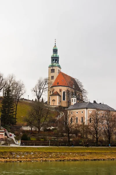 The Mulln Parish Church in Salzburg, Austria — Stock Photo, Image
