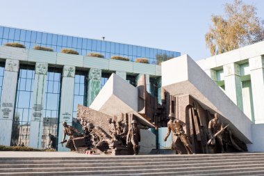 Varşova Ayaklanması için adanmış anıt