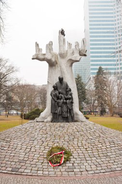 Janusz Korczak Anıtı, Varşova, Polonya