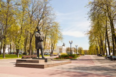 Monument for belarusian poet  Maksim Bahdanovich in Minsk