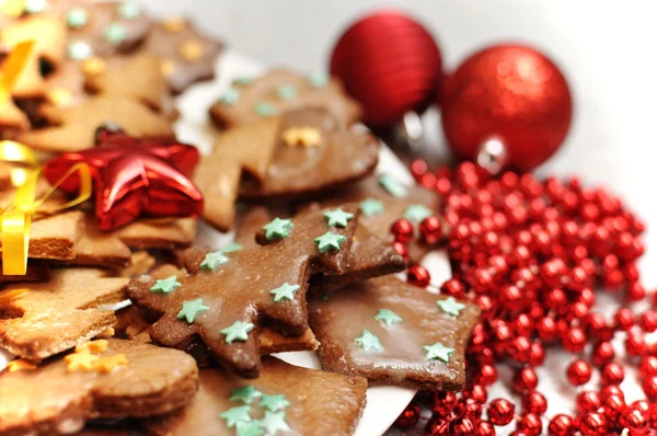 Noel sırlı zencefilli bisküvi