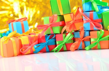 Renkli hediyeler yakın çekim