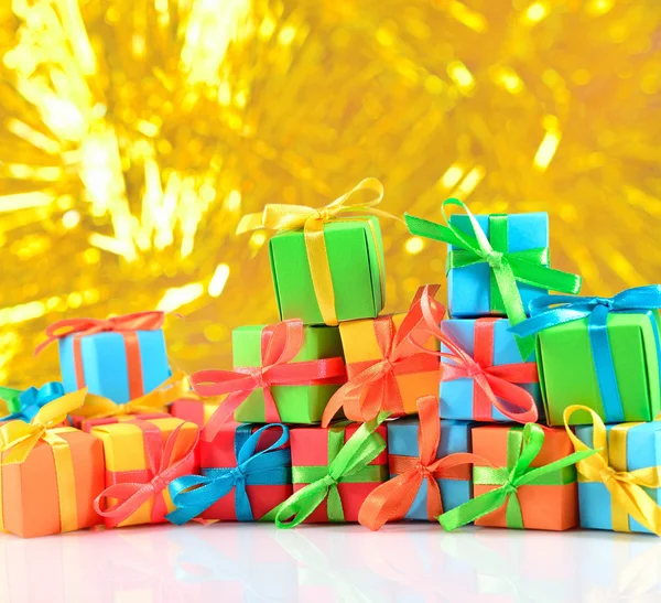 Presentes coloridos close-up — Fotografia de Stock