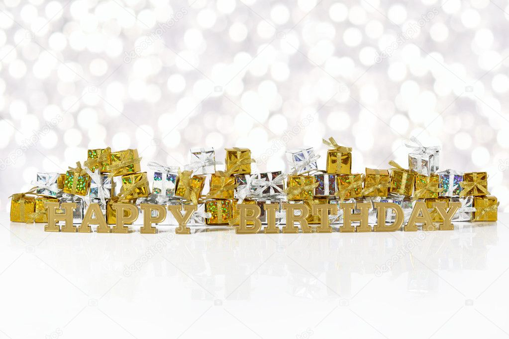 Joyeux Anniversaire Texte D Or Et Cadeaux D Or Et D Argent Image Libre De Droit Par Sveta615 C Joyeux Anniversaire Texte D Or Et Cadeaux D Or Et D Argent Image Libre De Droit Par Sveta615 C