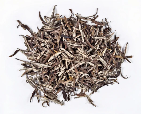 Heap of green tea leaves on a white — Stock Photo, Image