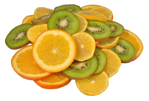 Ponta de laranja, limão e partes de quivi em um branco — Fotografia de Stock
