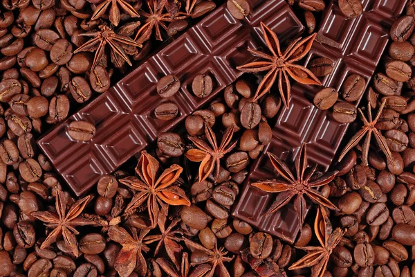 Кофе, шоколад и звездный анис — стоковое фото