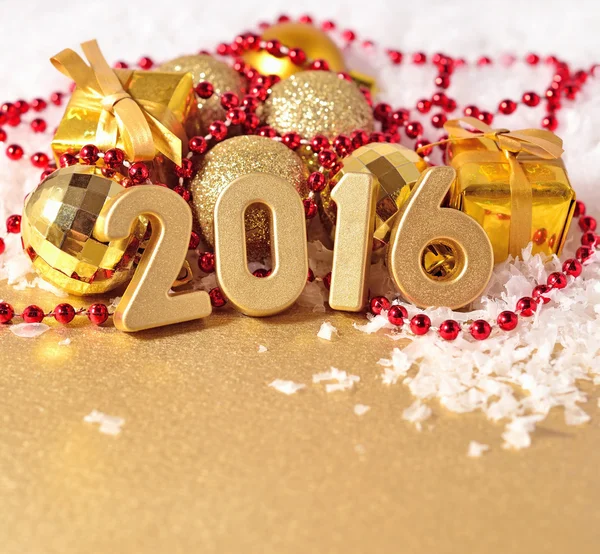 2016 rok zlatého čísla a Vánoční dekorace — Stock fotografie