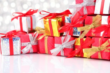 Renkli hediyeler yakın çekim