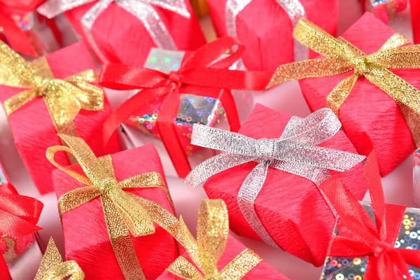 Top view of colorful gifts close-up — Stock Photo, Image