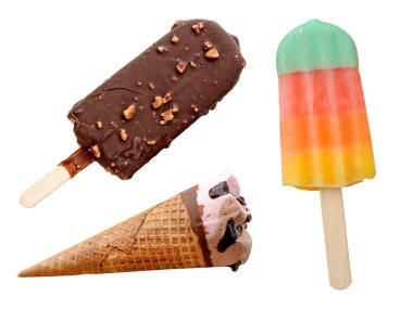 Dondurma ve beyaz arka plan üzerinde izole popsicles