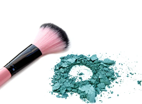 Professionella make-up borste med dust ögonskugga färgglada — Stockfoto