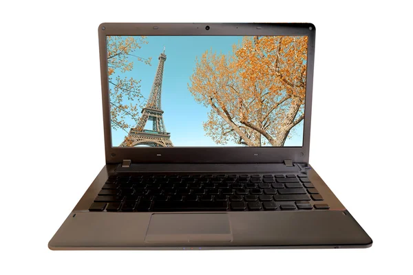 Laptop z krajobrazu Paryż Francja na ekranie izolować. Eiffel. — Zdjęcie stockowe