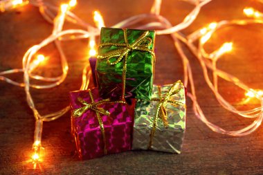 Noel hediye kutuları.