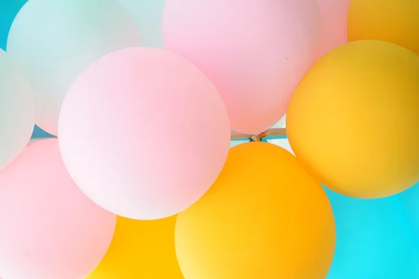 Arka plan için renkli birçok balon — Stok fotoğraf