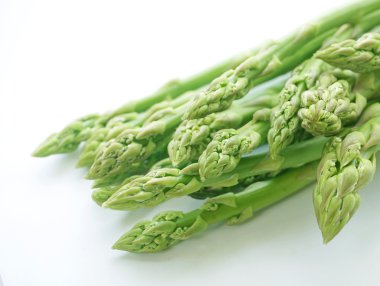 Taze kuşkonmazları kapatın.