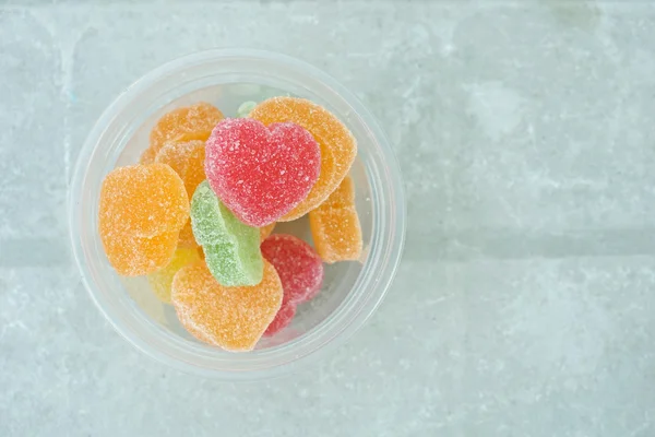 Fruit jellies candy hearts in bowl — Stock Photo, Image