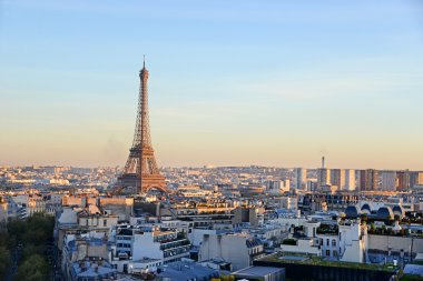Eyfel Kulesi, Paris sembolü