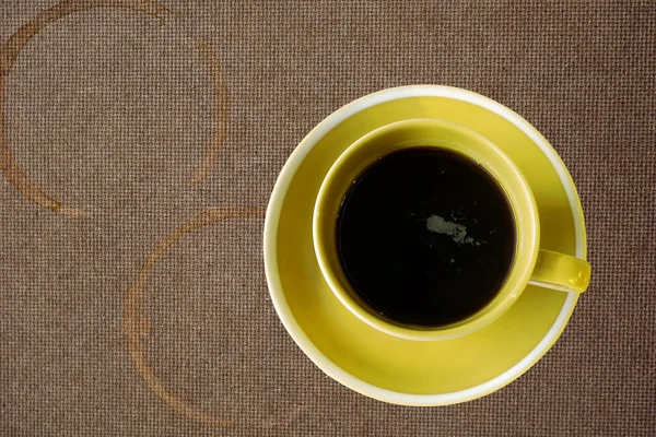 Kaffeetasse auf dem Holz, Blick von oben — Stockfoto