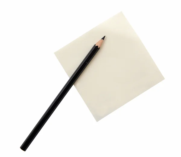 Recycle papier en zwart potlood isoleren op wit met uitknippad — Stockfoto
